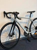 Triban race fiets – zo goed als nieuw, Fietsen en Brommers, Ophalen, Zo goed als nieuw, Aluminium