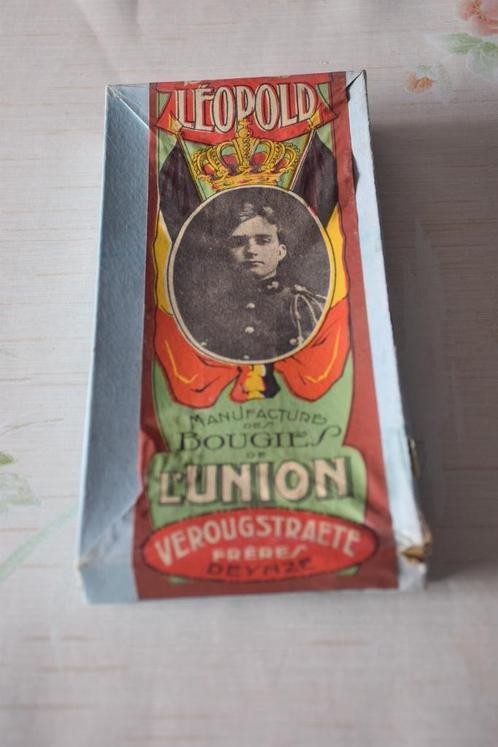Kartonnen kaarsendoos met foto van leopold III, Verzamelen, Koningshuis en Royalty, Gebruikt, Ophalen of Verzenden