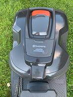 Robotmaaier Husqvarna Automower 310 met app bediening, Ophalen of Verzenden, Zo goed als nieuw
