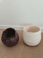 2 bloempotten, Tuin en Terras, Ophalen, Rond, Binnen, Zo goed als nieuw