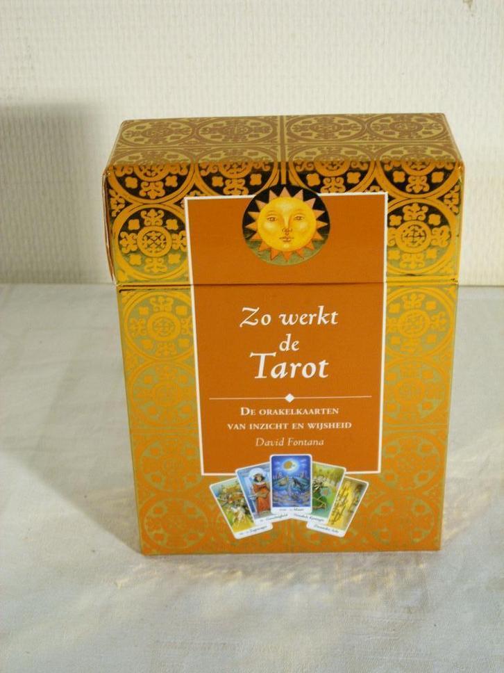 Set de tarot, Livres, Ésotérisme & Spiritualité, Comme neuf, Autres types, Tarot ou Tirage de Cartes, Enlèvement ou Envoi