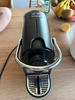 Nespresso krups koffie machine, Elektronische apparatuur, Koffiezetapparaten, Ophalen, Zo goed als nieuw