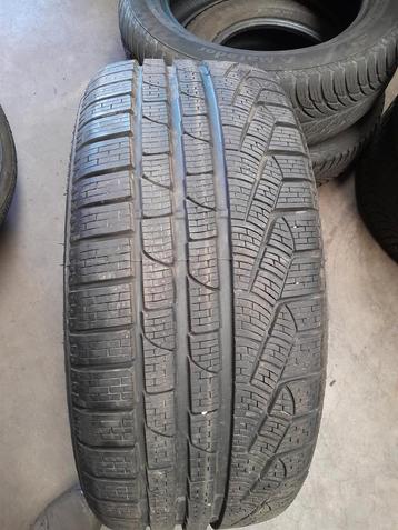 235/35/20 2353520 235/35R20 Démo hivernale Pirelli +8 mm, Enlèvement, Comme neuf