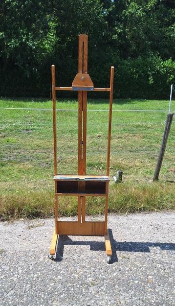 Keurige grote houten schildersezel, atelierstandaard🖌 beschikbaar voor biedingen