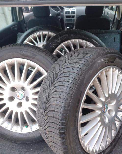 Te koop: Set van 4 Alfa Romeo velgen met banden, Auto-onderdelen, Banden en Velgen, Band(en), All Season, Ophalen of Verzenden