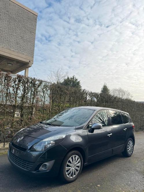 Renault Grand Scenic 7PL 1.5 diesel van 2010/11 - EURO 5, Auto's, Renault, Bedrijf, Te koop, Grand Scenic, Airbags, Airconditioning
