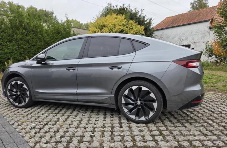 SKODA ENYAQ - Coupé 80 (perfecte staat!), Auto's, Skoda, Particulier, Enyaq, Achteruitrijcamera, Apple Carplay, Keyless entry