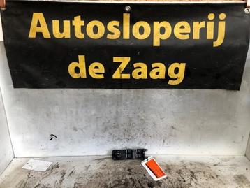Elektrisch Raam Schakelaar van een Ford Focus beschikbaar voor biedingen