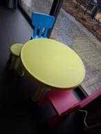 Set tafeltje met stoeltjes en krukje, Enlèvement, Comme neuf, Table(s) et Chaise(s)