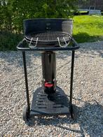 Barbecook bbq op wielen, in goeie staat, met beschermhoes., Tuin en Terras, Houtskoolbarbecues, Ophalen, Zo goed als nieuw