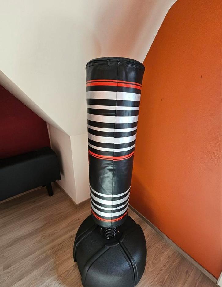 Staande Bokszak Domyos, Sport en Fitness, Boksen, Zo goed als nieuw, Bokszak, Verzenden