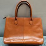 Handtas, Handtassen en Accessoires, Tassen | Damestassen, Ophalen of Verzenden, Gebruikt, Bruin, Handtas