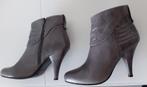 Bottines Noé, cuir, taille 37. Couleur : pierre, Vêtements | Femmes, Chaussures, Comme neuf, Enlèvement ou Envoi