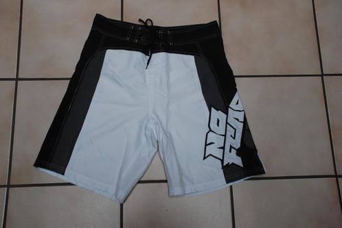 Witte en zwarte bermuda Boardshorts, jerseyshorts, maat S, T, Kleding | Heren, Badmode en Zwemkleding, Zwemshort, Maat 46 (S) of kleiner