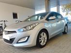 Hyundai i30 1.6i benzine met tal van opties en als NIEUW!, Auto's, Hyundai, Zwart, Leder, Particulier, USB