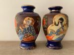 2 vases Satsuma, Antiquités & Art, Enlèvement ou Envoi