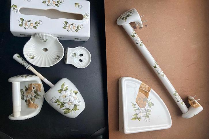 Ensemble de salle de bain en Porcelaine de Paris, Maison & Meubles, Salle de bain | Meubles de Salle de bain, Utilisé, Autres types