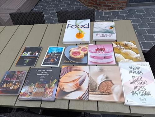 7 kookboeken, Boeken, Kookboeken, Gelezen, Hoofdgerechten, Taart, Gebak en Desserts, Overige typen, Nederland en België, Ophalen