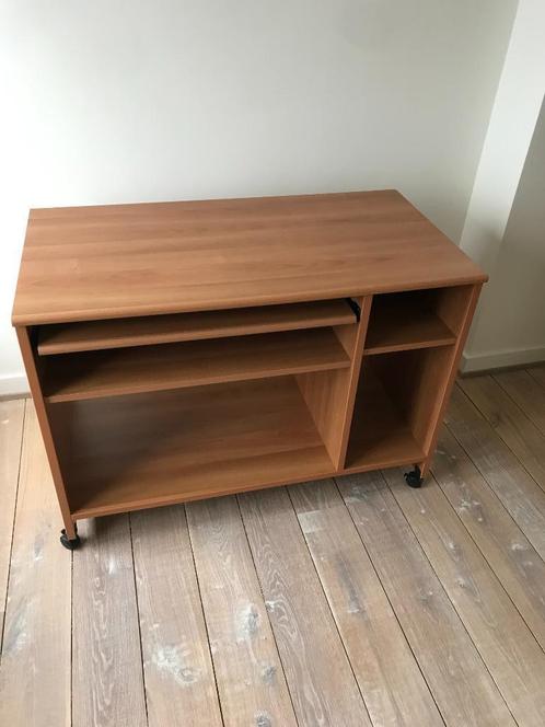 bureaumeubel, Huis en Inrichting, Bureaus, Zo goed als nieuw, Bureau, Met wielen, Ophalen