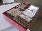lot +-300 wenskaarten en kerstkaarten, Diversen, Kerst, Ophalen of Verzenden, Nieuw