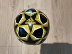 Voetbal adidas, Ophalen, Gebruikt