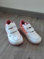 Witte Adidas sneaker maat 26, Kinderen en Baby's, Ophalen, Zo goed als nieuw