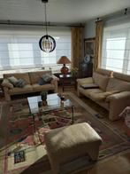 2 zetels en poef, in zeer goed onderhouden staat., Huis en Inrichting, Zetels | Zetels, Ophalen