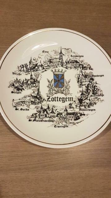 sierbord deelgemeenten Zottegem beschikbaar voor biedingen