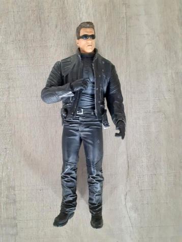 Terminator (figuur van 18 cm) beschikbaar voor biedingen