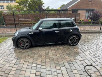 Œuvres de John Cooper, Autos, 155 kW, Noir, John Cooper Works, 3 portes