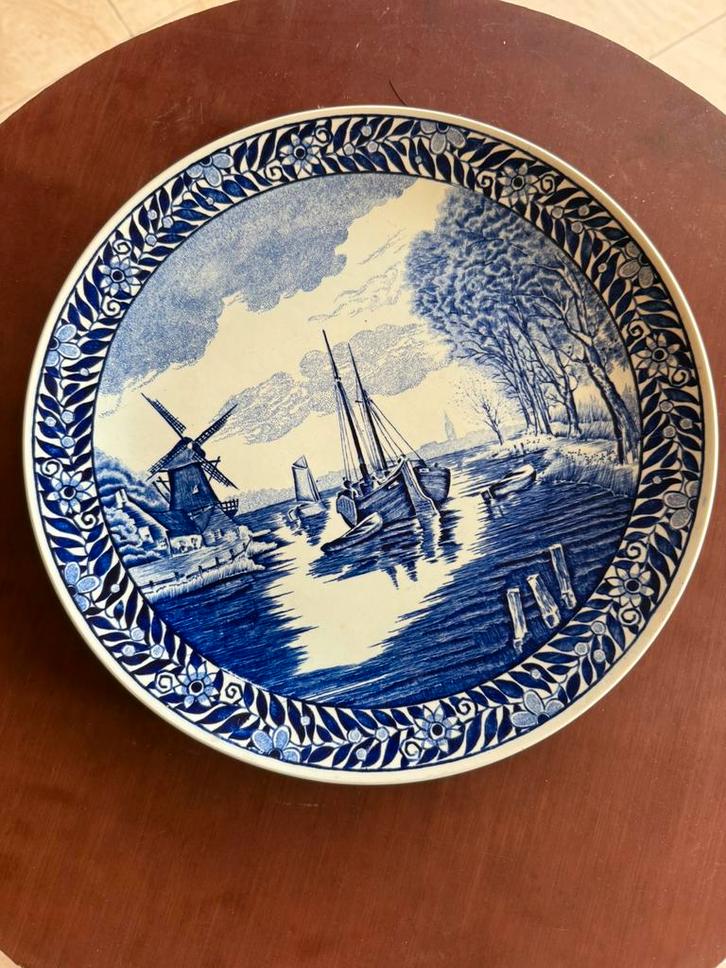 Decoratief Delfts blauw bord, Antiek en Kunst, Antiek | Keramiek en Aardewerk, Ophalen