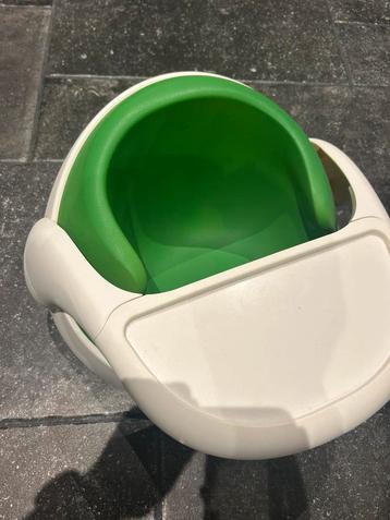 Zitstoel voor begin zittende babies beschikbaar voor biedingen