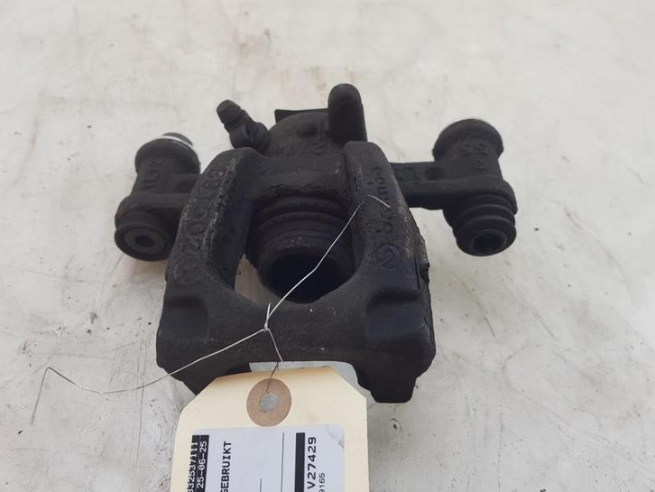 REMKLAUW LINKS ACHTER Mercedes-Benz Vito (447.6) (01-2014/-), Auto-onderdelen, Remmen en Aandrijving, Mercedes-Benz, Gebruikt