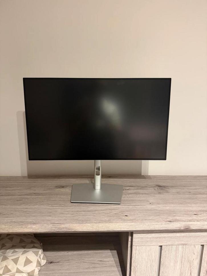 Dell UltraSharp U2722D – 27" QHD monitor, Computers en Software, Monitoren, DisplayPort, HDMI, Ophalen