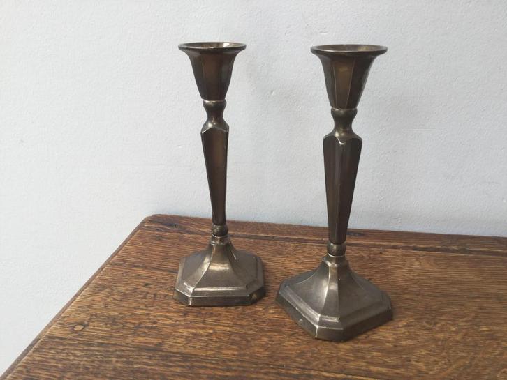 Twee oude kandelaars, Antiek en Kunst, Antiek | Kandelaars, Overige materialen, Ophalen of Verzenden