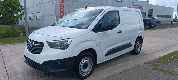 Opel combo 2019 airco lichte vracht, Auto's, Bestelwagens en Lichte vracht, Bedrijf, Boordcomputer, Radio, Schuifdeur, Opel, Diesel