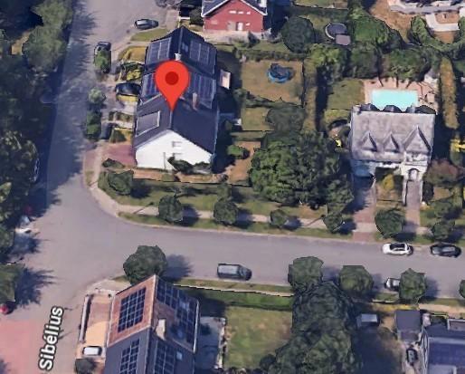 Maison jusqu'à 5 chambres aménageables, grand garage, jardin, Immo, Huizen en Appartementen te koop, Brussel, 200 tot 500 m², Hoekwoning