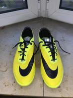 NIKE HYPERVENOM PHATAL FG VIBRANT YELLOW 45,5, Ophalen of Verzenden, Zo goed als nieuw, Schoenen