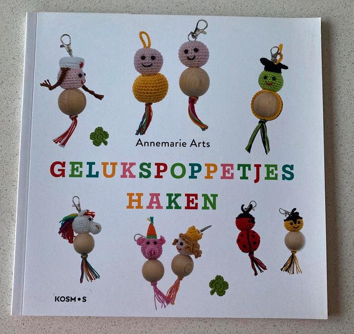 Annemarie Arts - Gelukspoppetjes haken, Boeken, Hobby en Vrije tijd, Nieuw, Breien en Haken, Ophalen of Verzenden