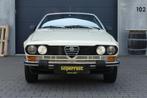 Alfa Romeo Alfetta 1600 GT, Auto's, Alfa Romeo, Achterwielaandrijving, 4 cilinders, 1600 cc, Leder en Stof