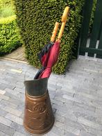 Koperen paraplubak, inclusief 2 regenschermen, Antiek en Kunst, Antiek | Brons en Koper, Koper, Ophalen