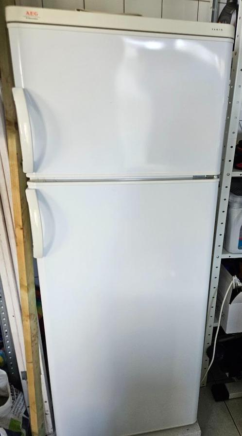 Koelkast/vriezer, Elektronische apparatuur, Koelkasten en IJskasten, Gebruikt, Met aparte vriezer, 200 liter of meer, 120 tot 140 cm