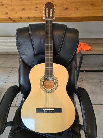 Guitare XP - AG 604P