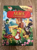 Geronimo Stilton boek: Alice in wonderland, Comme neuf, Enlèvement ou Envoi, Fiction