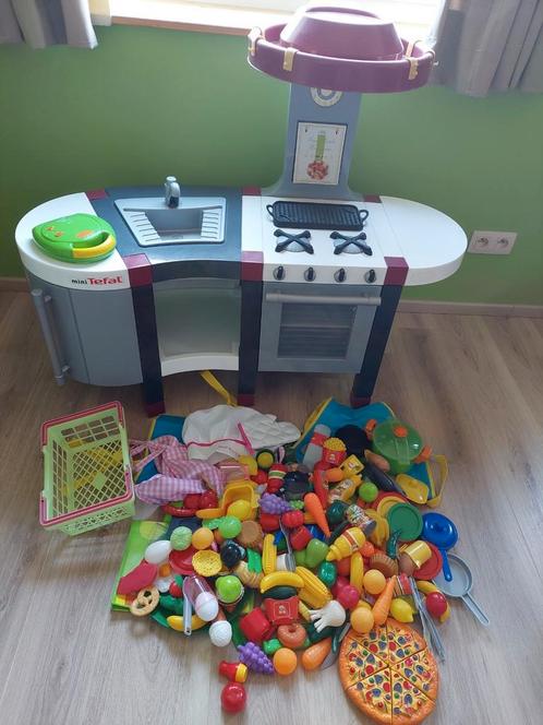 Kitchenette à jouets Mini-Tefal/Smoby avec accessoires, Enfants & Bébés, Jouets | Jouer aux cuisines, Comme neuf, Plastique, Enlèvement