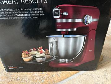 Robot de cuisine AEG KM5520 Nouveau ! Prix magasin: 499€, Enlèvement ou Envoi, Neuf