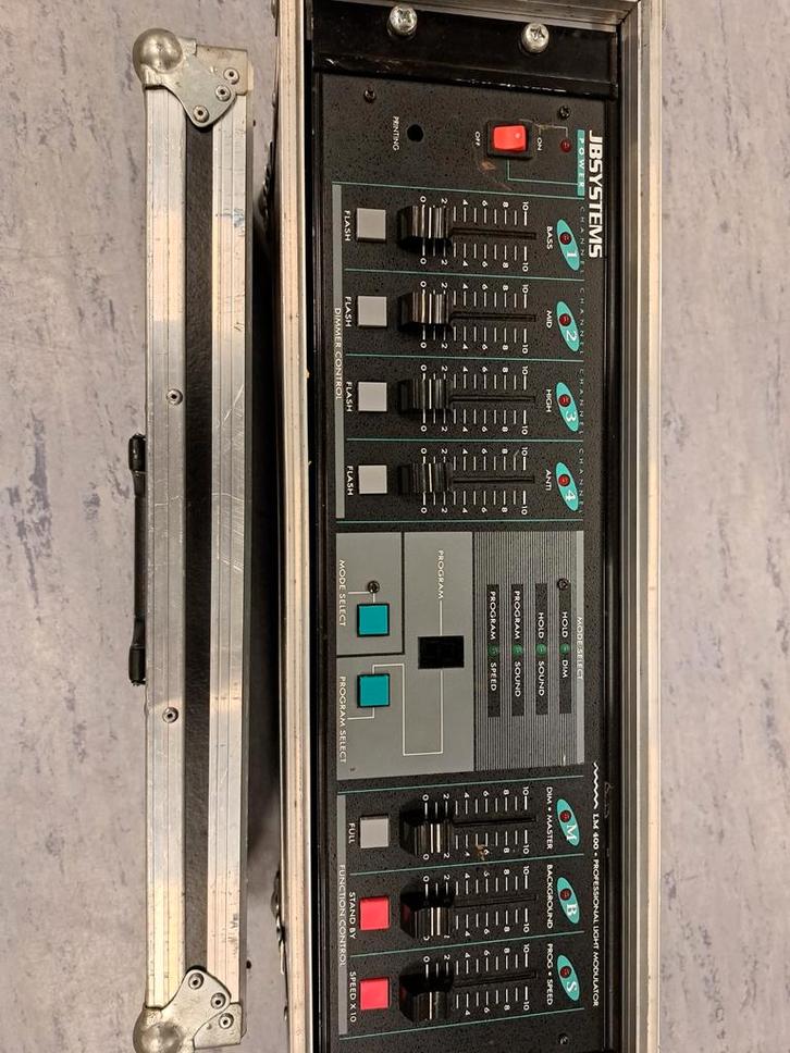 JB Systems LM400 in flight case, Muziek en Instrumenten, Licht en Laser, Gebruikt, Licht, Geluidgestuurd, Kleur, Ophalen