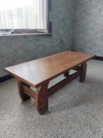 Table basse en bois, Enlèvement