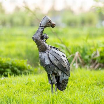 Beaux oiseaux - statues en métal
