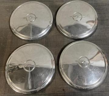 Opel Kadett - chrome wieldoppen beschikbaar voor biedingen